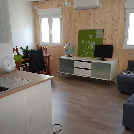 Acogedor Apartamento En El Barrio Del Parlamento De Andalucia Севиля Екстериор снимка