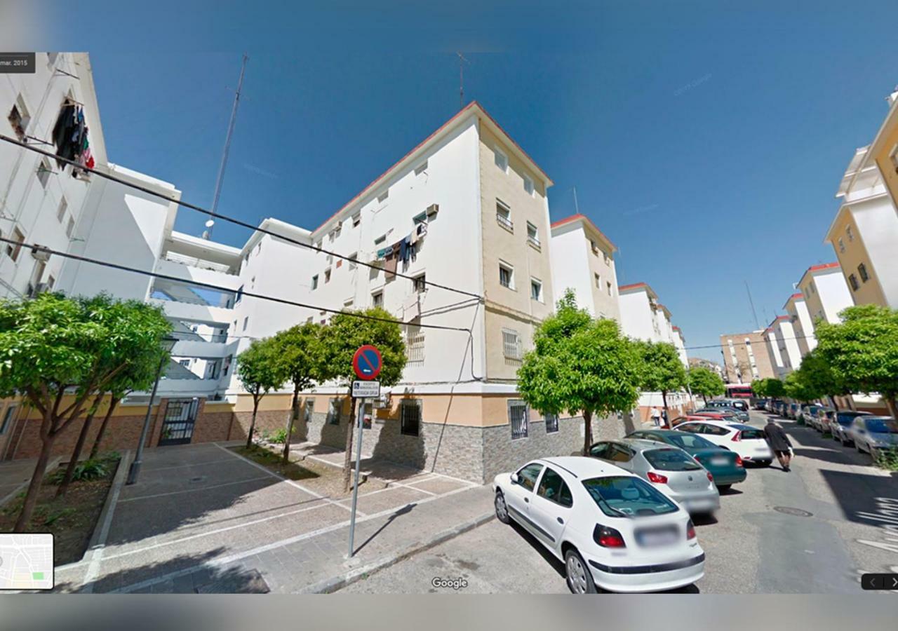 Acogedor Apartamento En El Barrio Del Parlamento De Andalucia Севиля Екстериор снимка